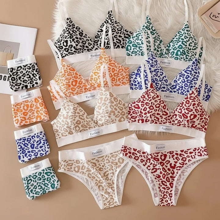 seamless underwear sets with no closure design